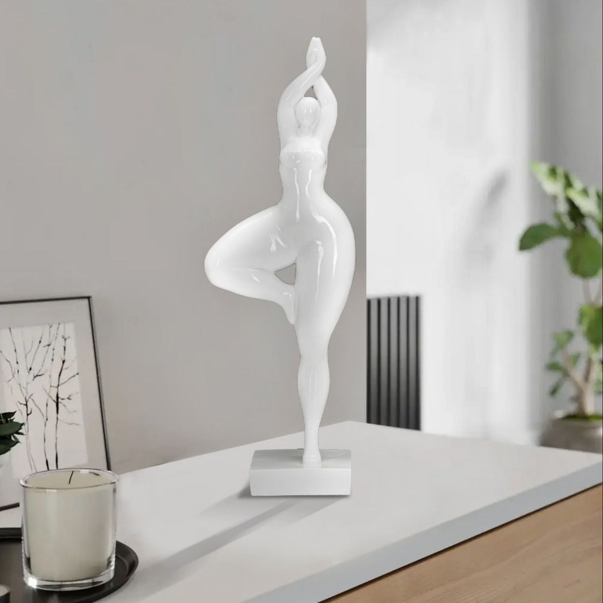 DONNINA YOGA - FERRETTI