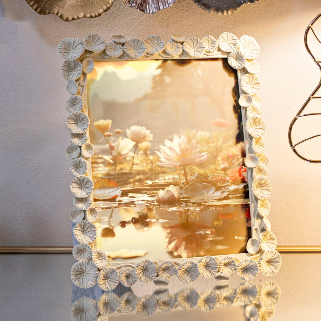 CORNICE LOTUS - FERRETTI