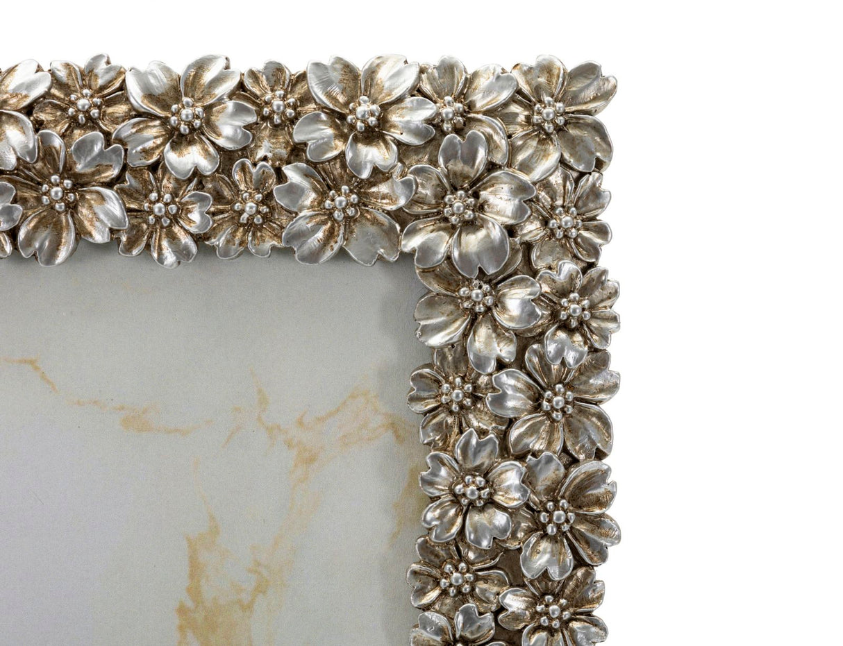 CORNICE FLOWY - FERRETTI