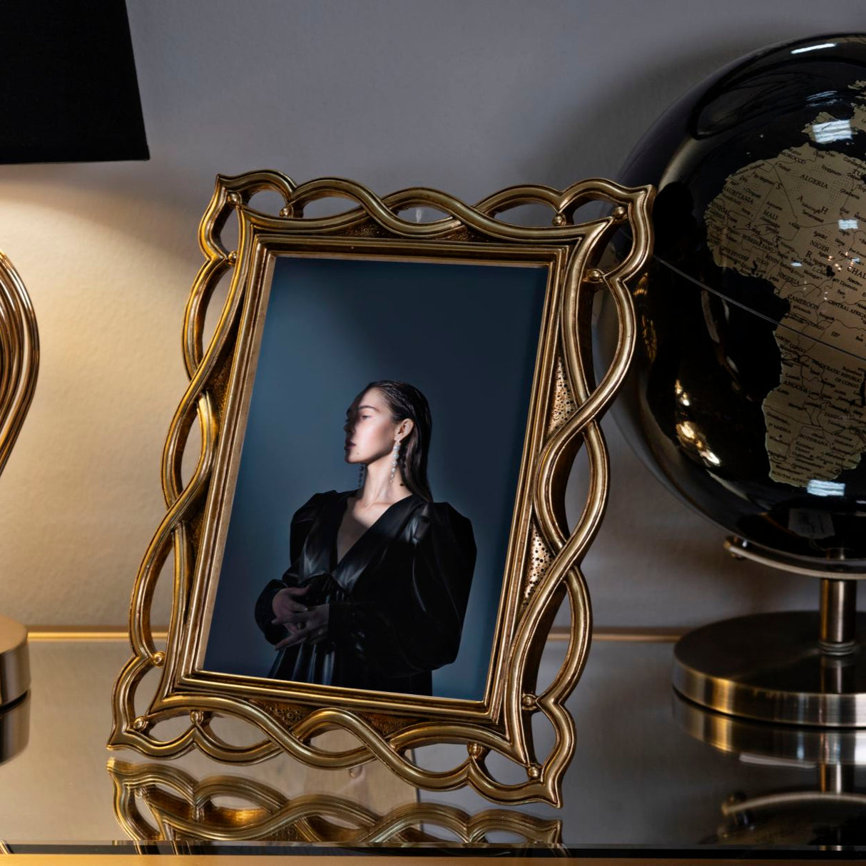 CORNICE WAVE - FERRETTI