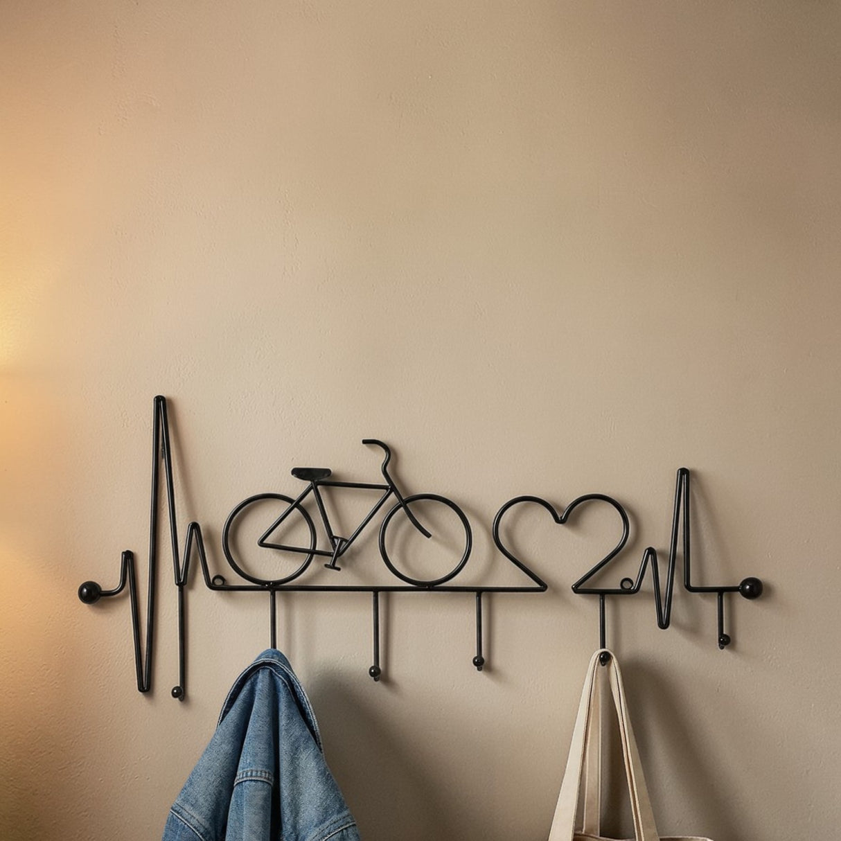 APP/ABITI DA MURO BICICLETTA NERO - FERRETTI
