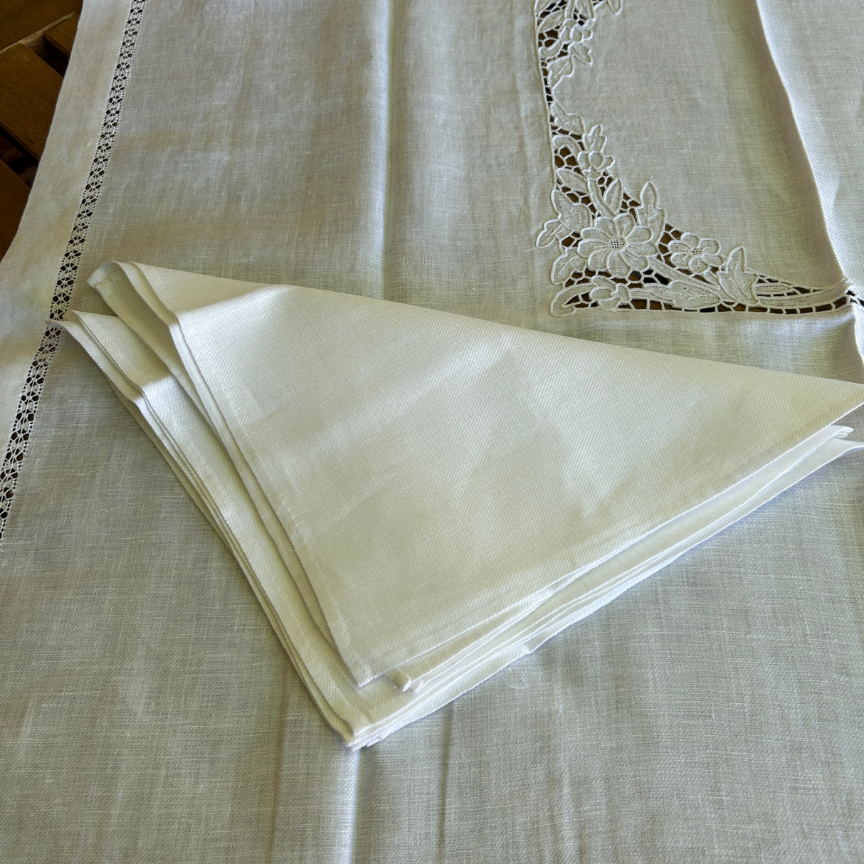 Servizio Tè TAMARA (316) by Mondo Biancheria