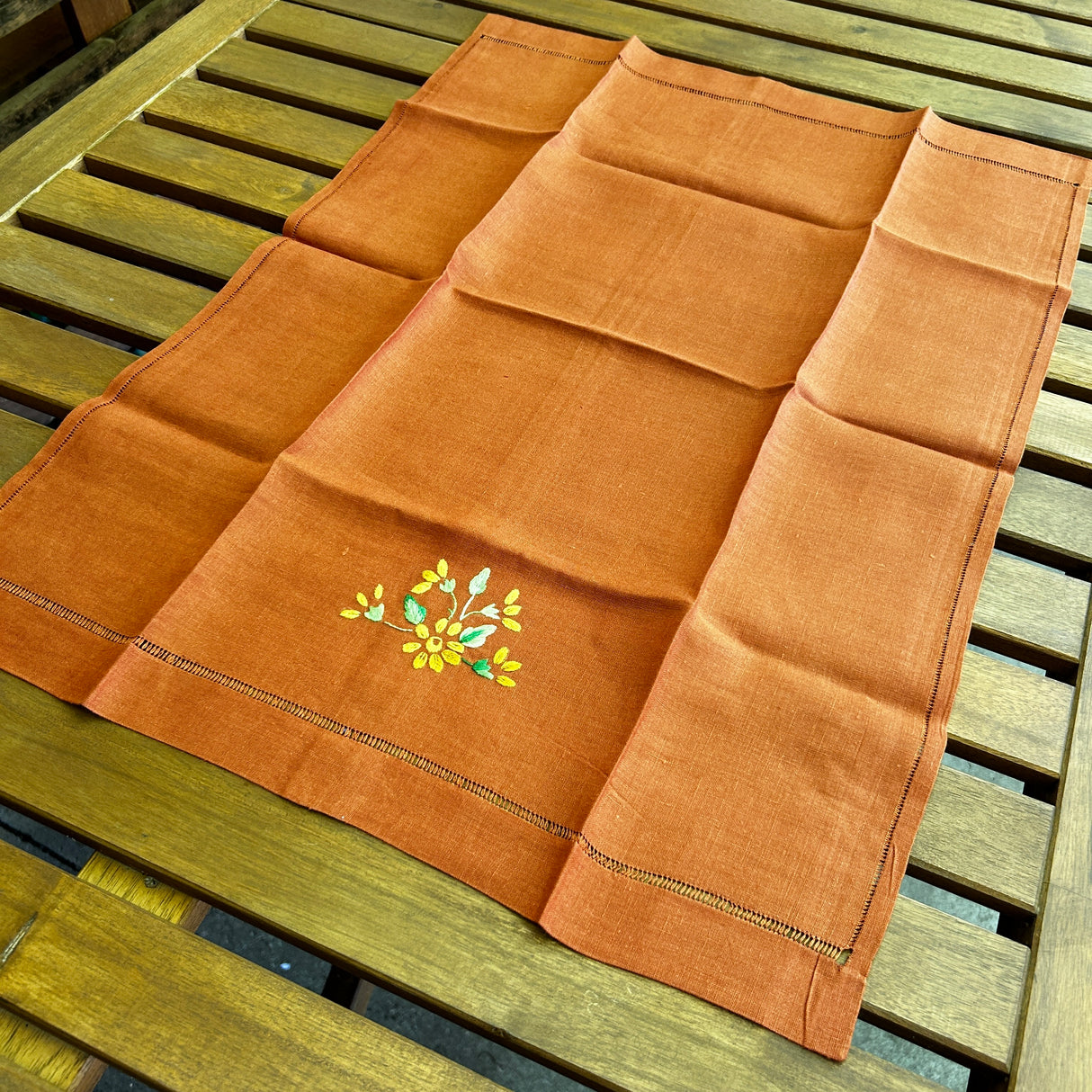 Set Asciugamani 1+1 FIORITO (473) by Mondo Biancheria