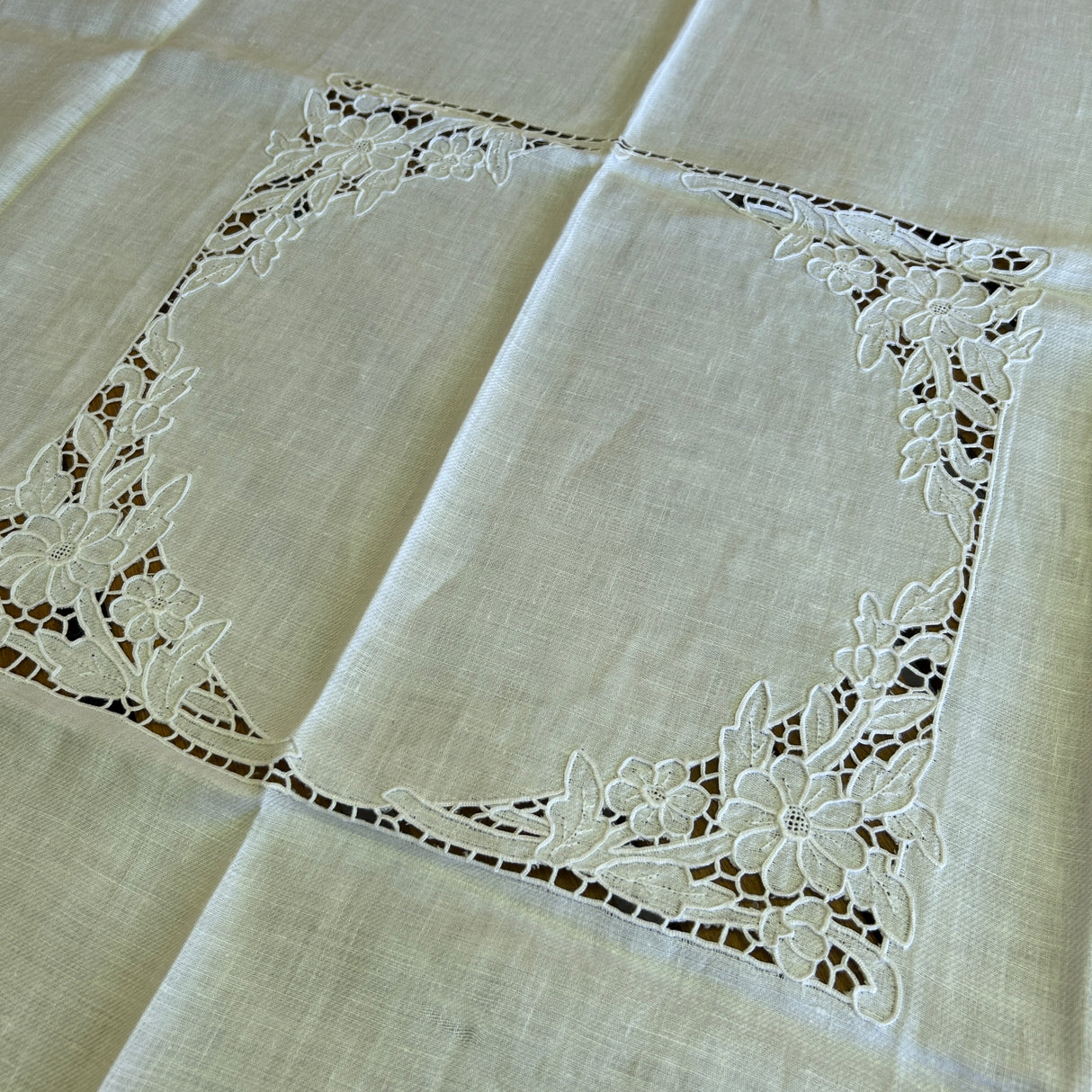 Servizio Tè TAMARA (316) by Mondo Biancheria