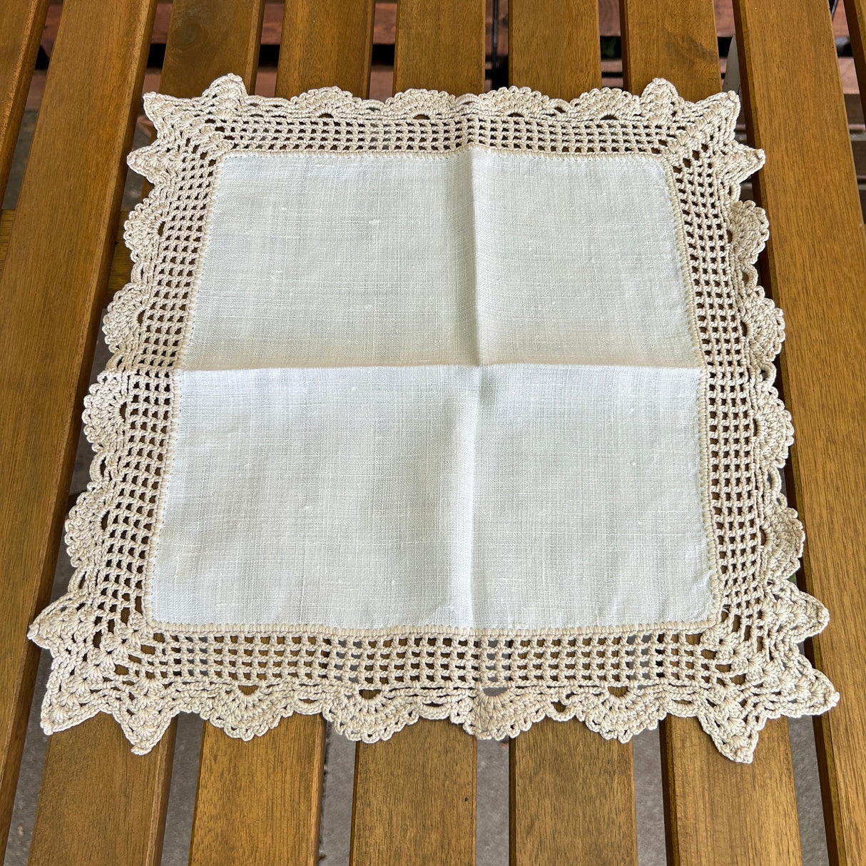 Centrino CHIARA (209) by Mondo Biancheria