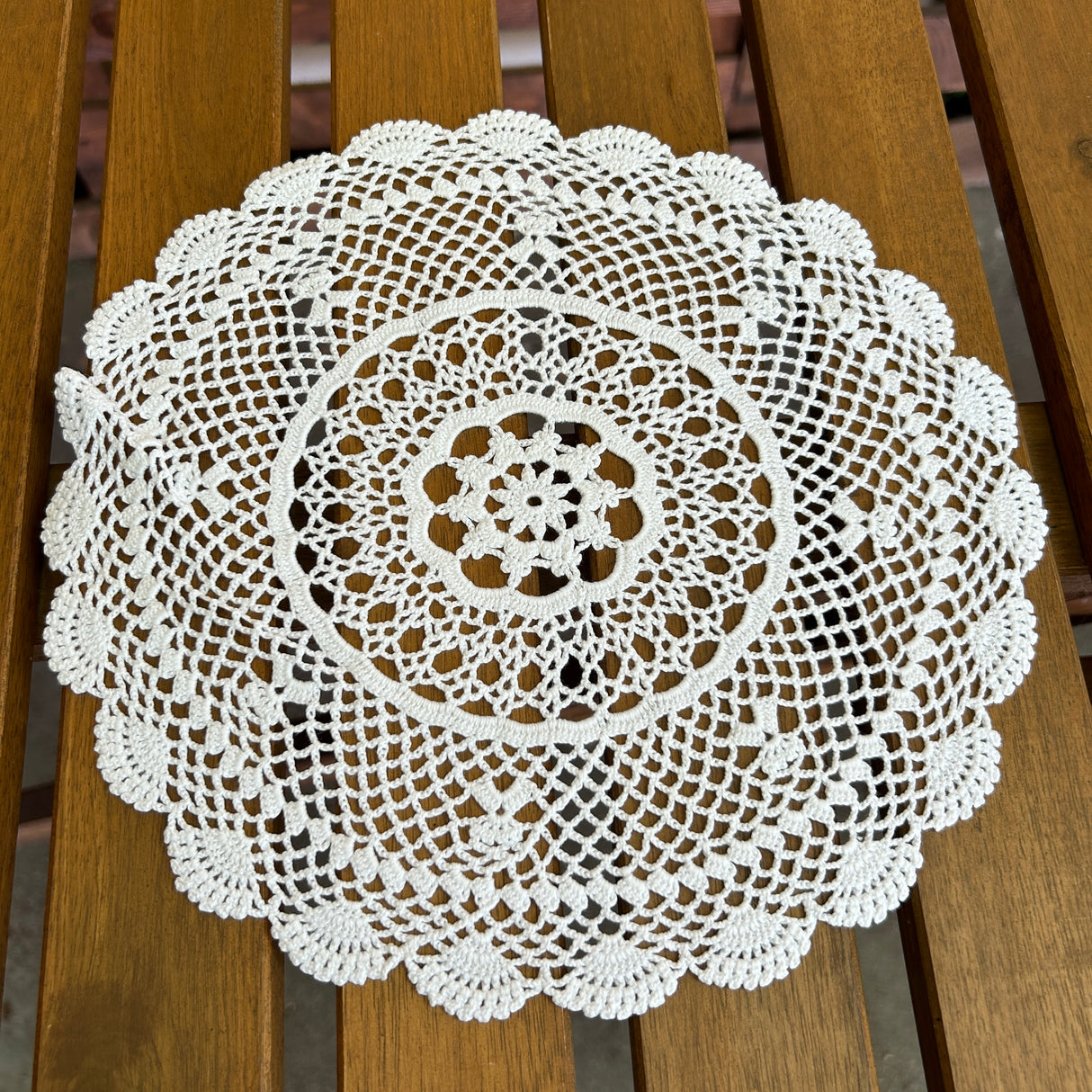 Centrino VIOLA (511) by Mondo Biancheria