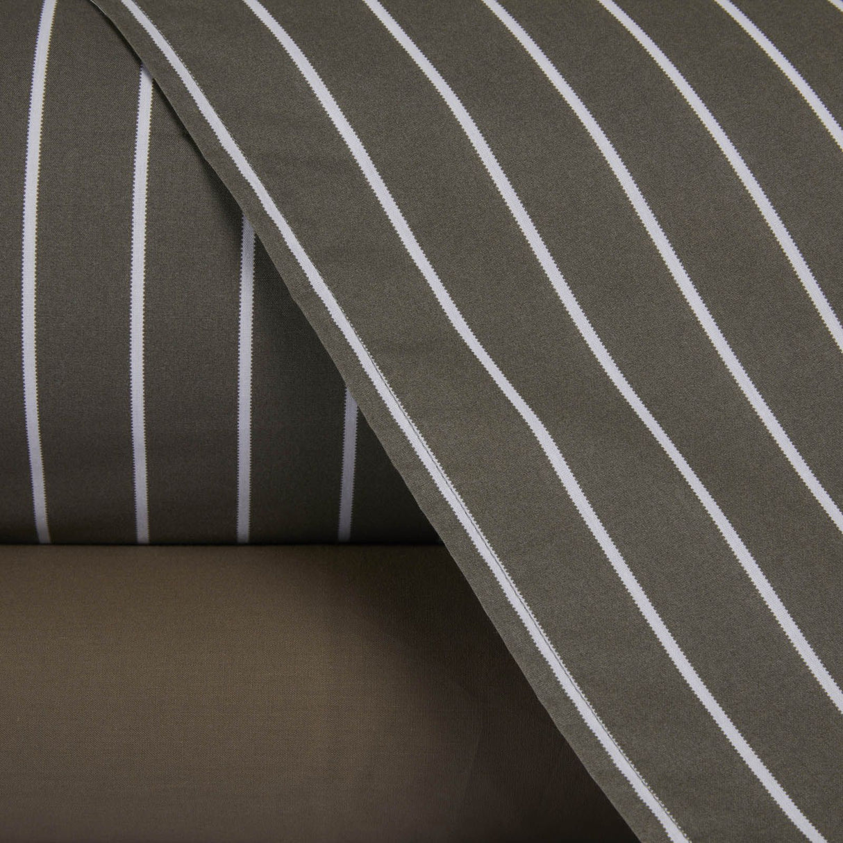 Completo Lenzuola DOWNING By Mirabello Carrara