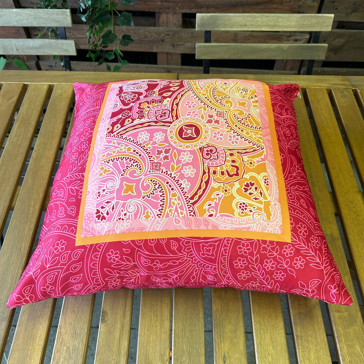 Cuscino DAMASCO (398) by Mondo Biancheria