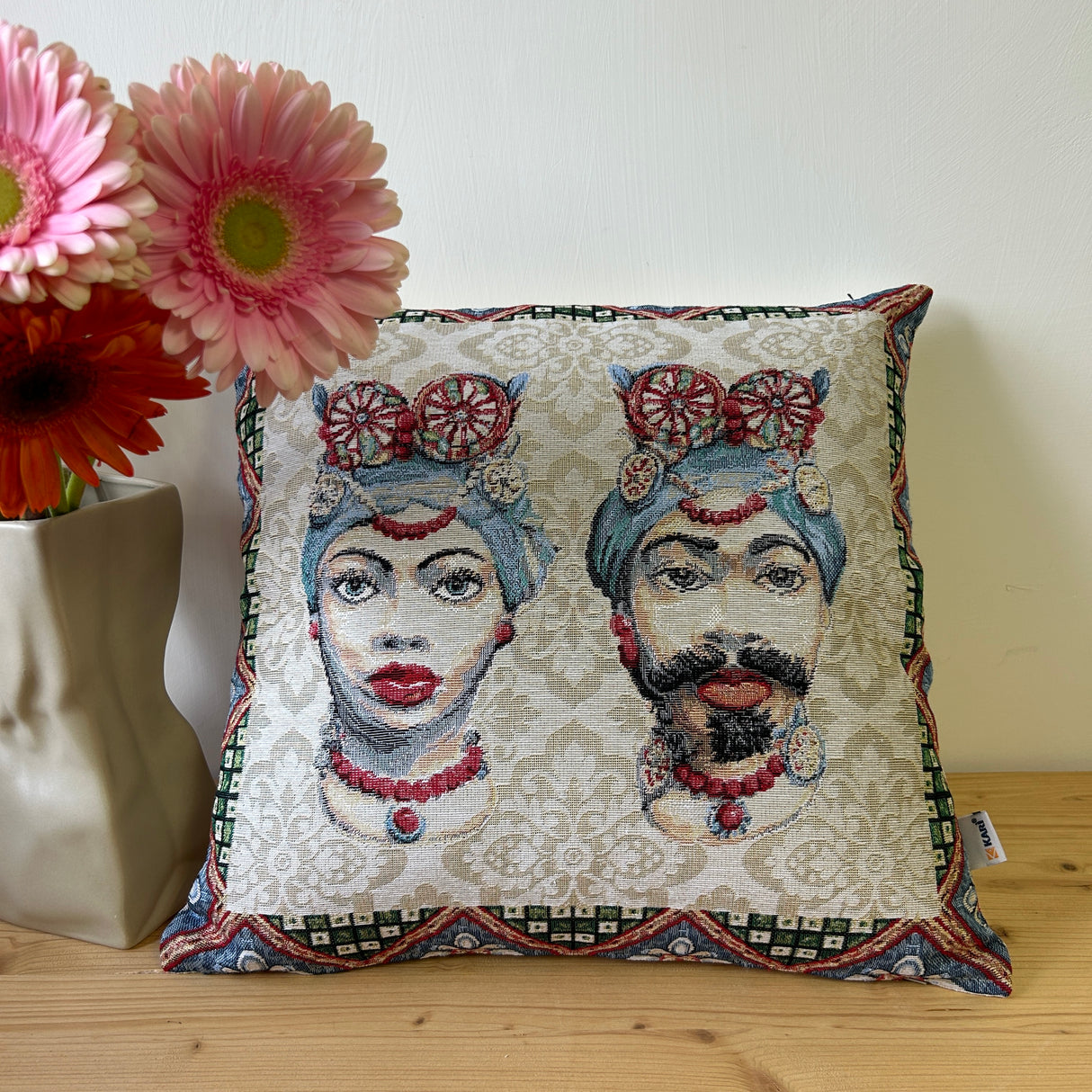 Cuscino TESTA DI MORO by KARÌ