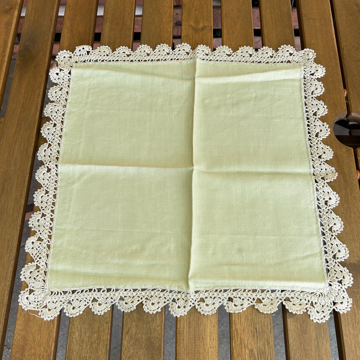 Centrino IOLE (210) by Mondo Biancheria