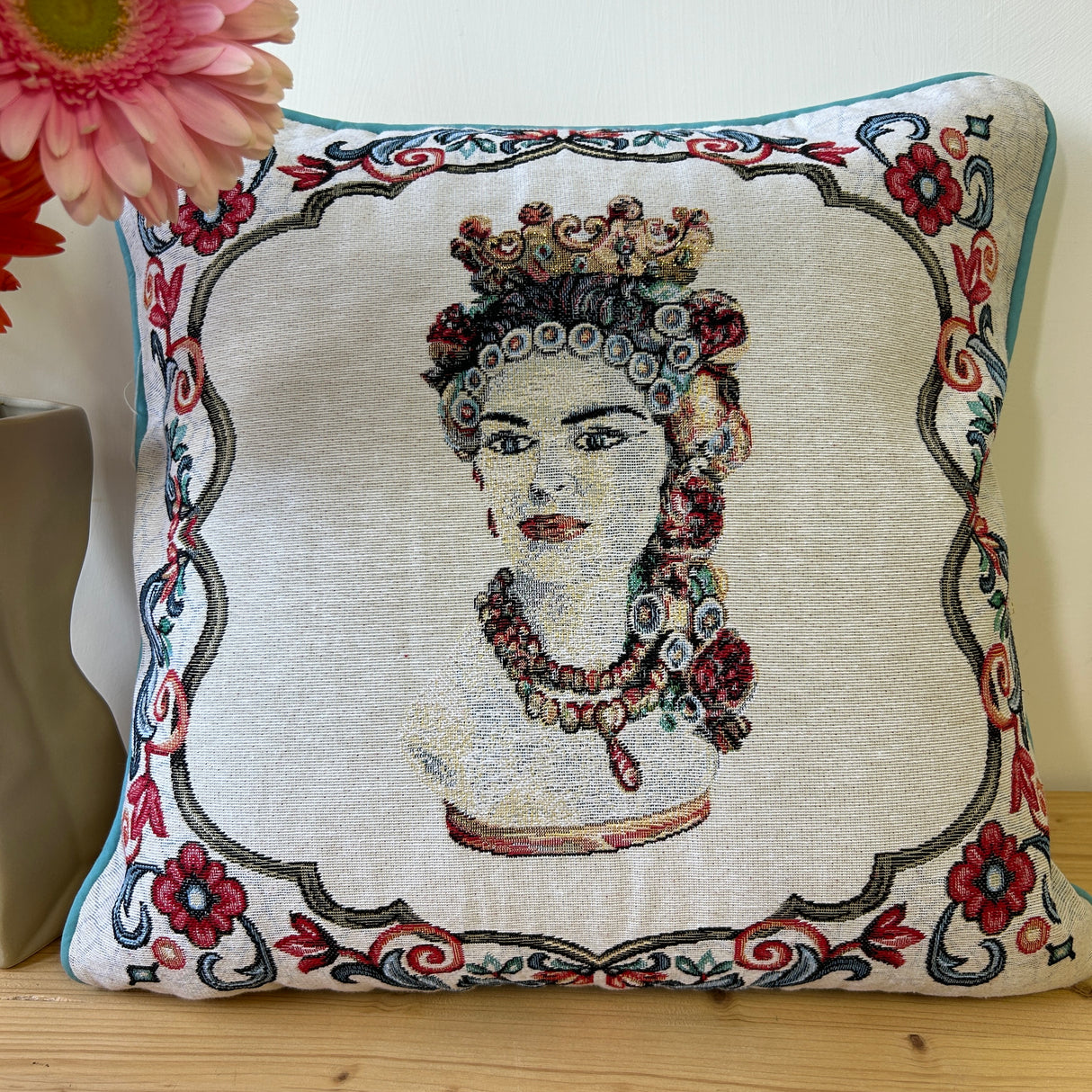 Cuscino TESTA DI MORO by Mondo Biancheria