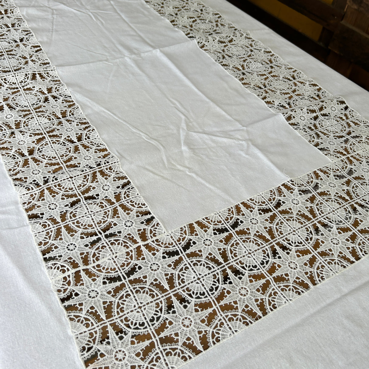 Tovaglia x12 Megan (607) by Mondo Biancheria