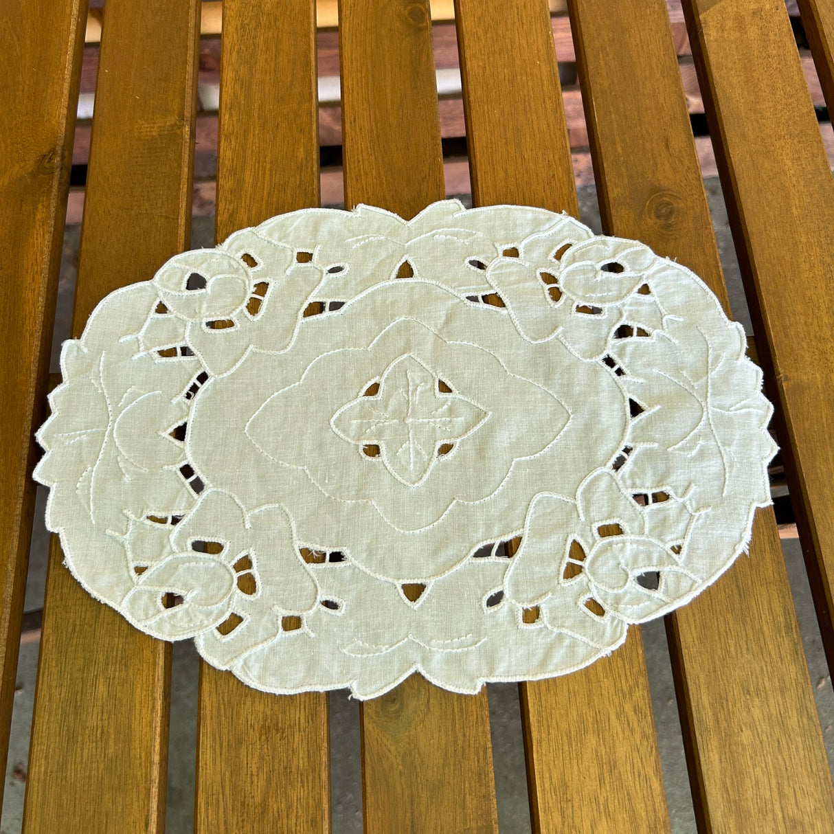 Centro LIALA (545) by Mondo Biancheria