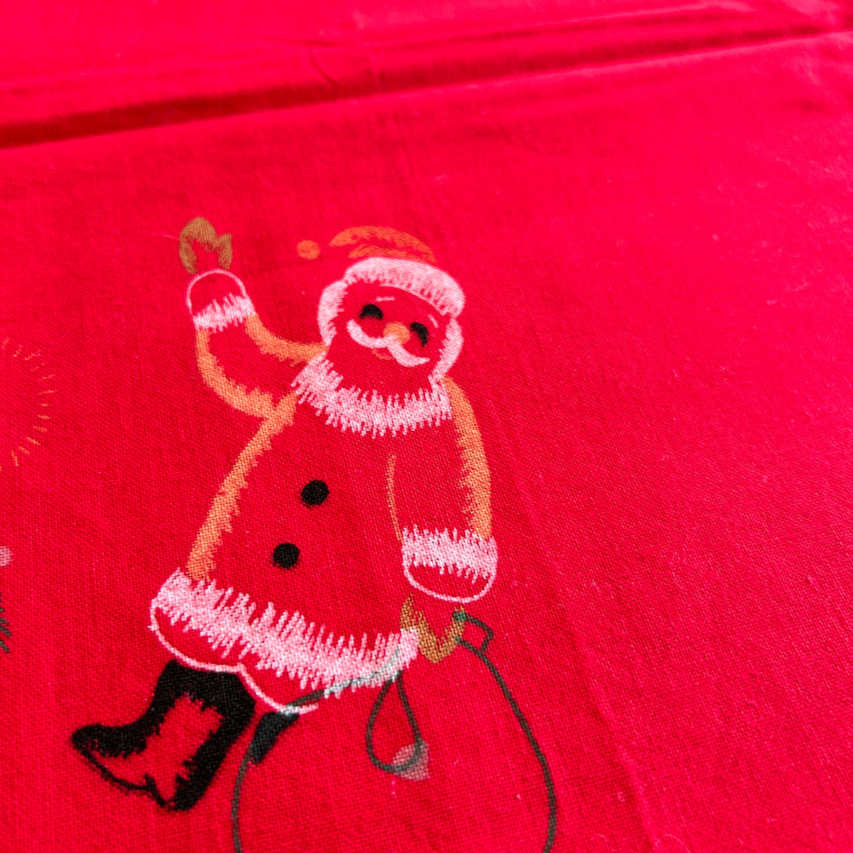 Copritavolo BABBO (241) by Mondo Biancheria