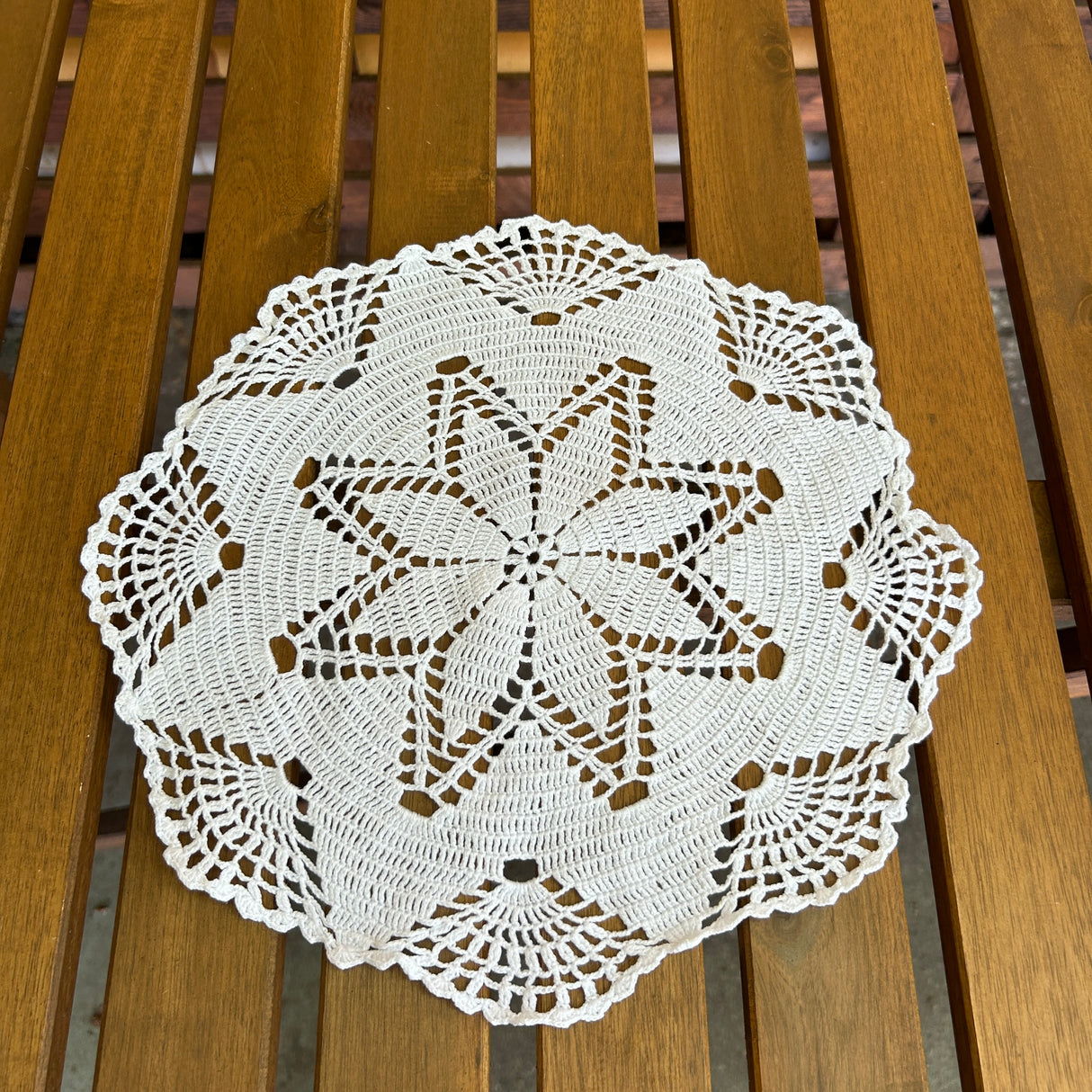 Centro LOLA (522) by Mondo Biancheria