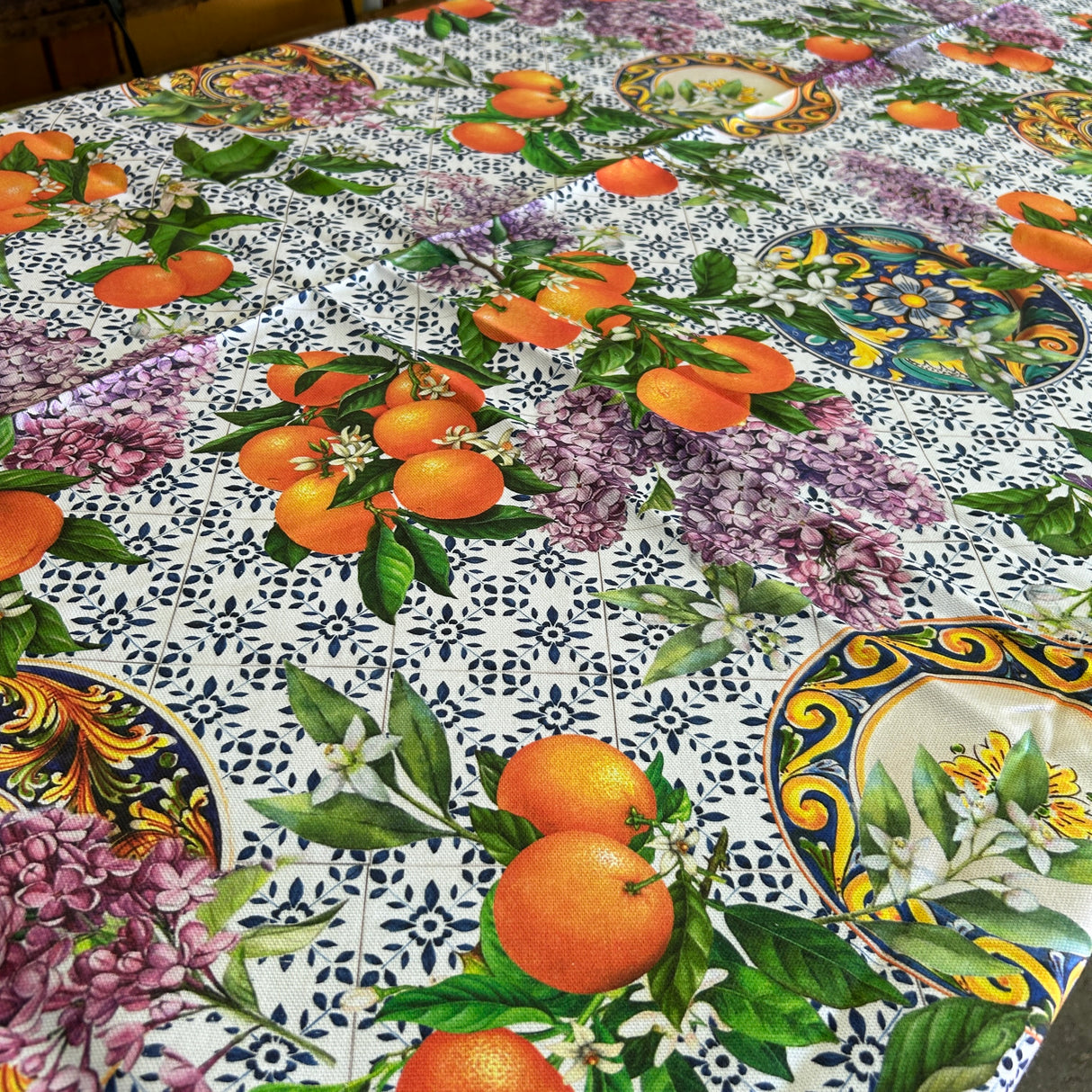 Tovaglia Rotonda ARANCE & GLICINE by DREAMS