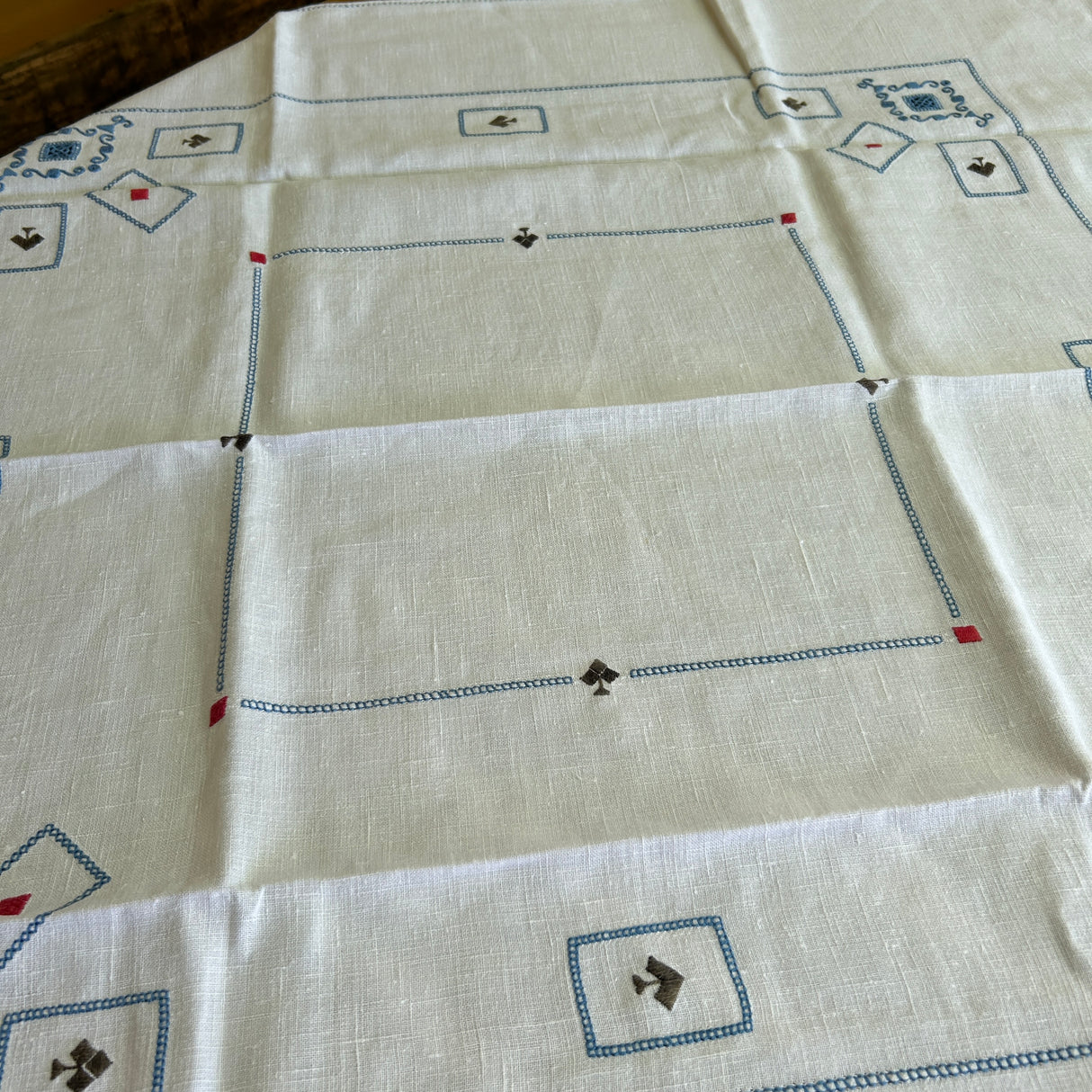 Centro POKER (504) by Mondo Biancheria