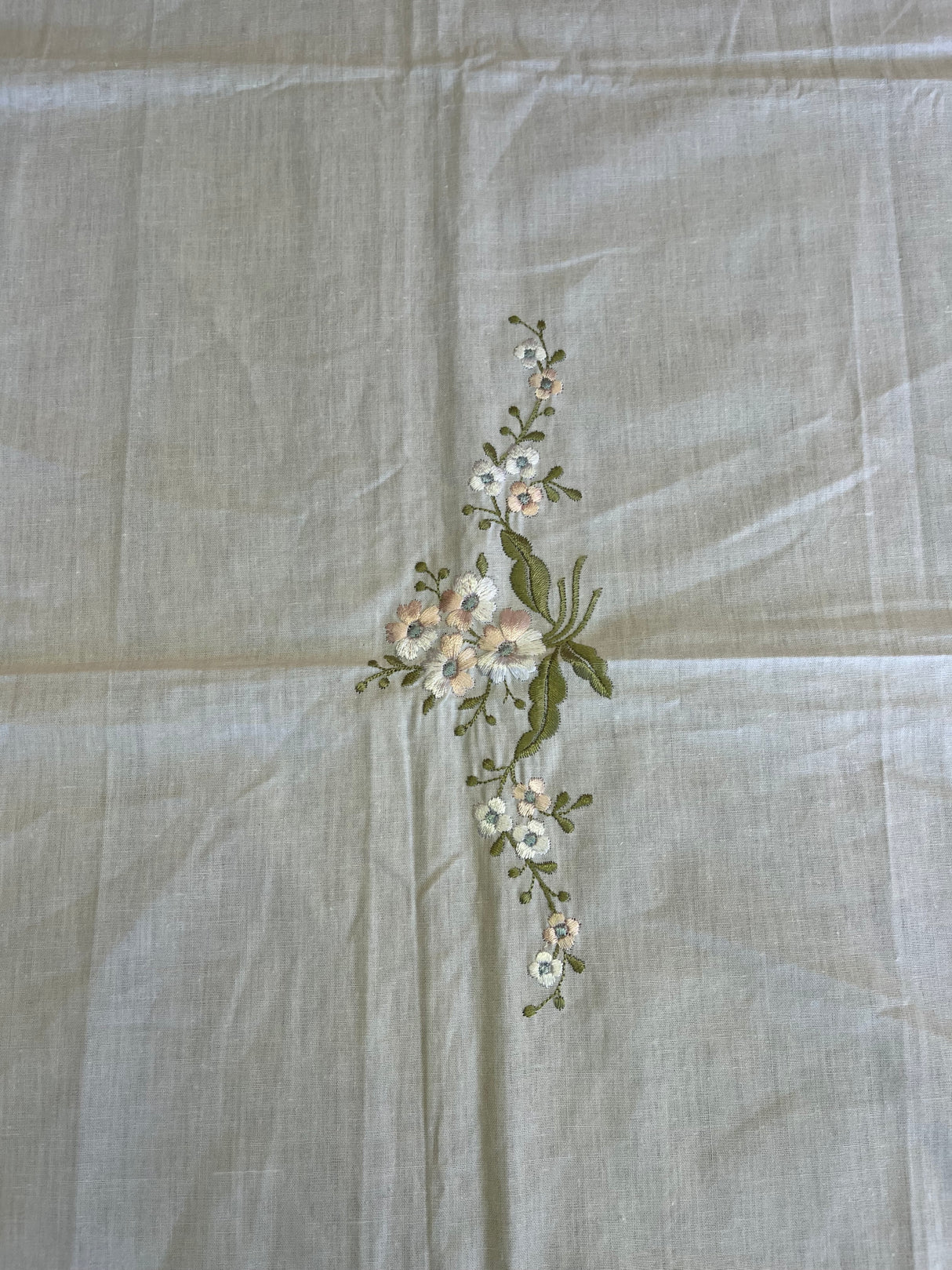 Centrotavola\Tovaglia 112x97 (123) By Mondo Biancheria