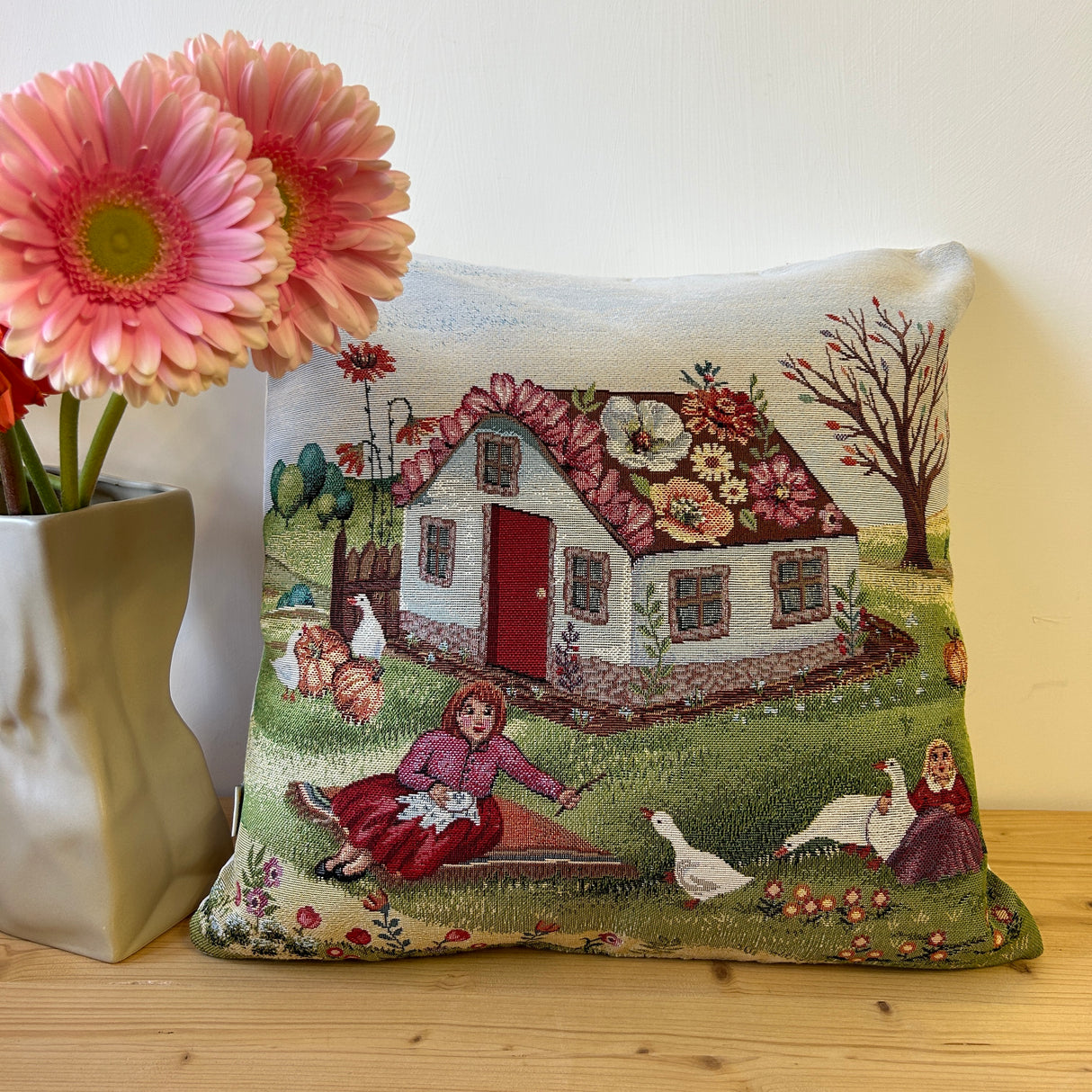 Cuscino CASETTA by Karì