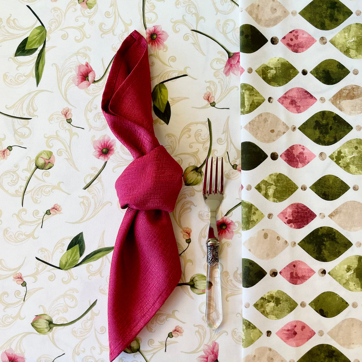 Tovaglia DAMASCATA CON FIORI By Magilu