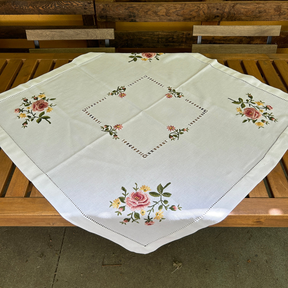 Centrotavola ROLITA (337) by Mondo Biancheria