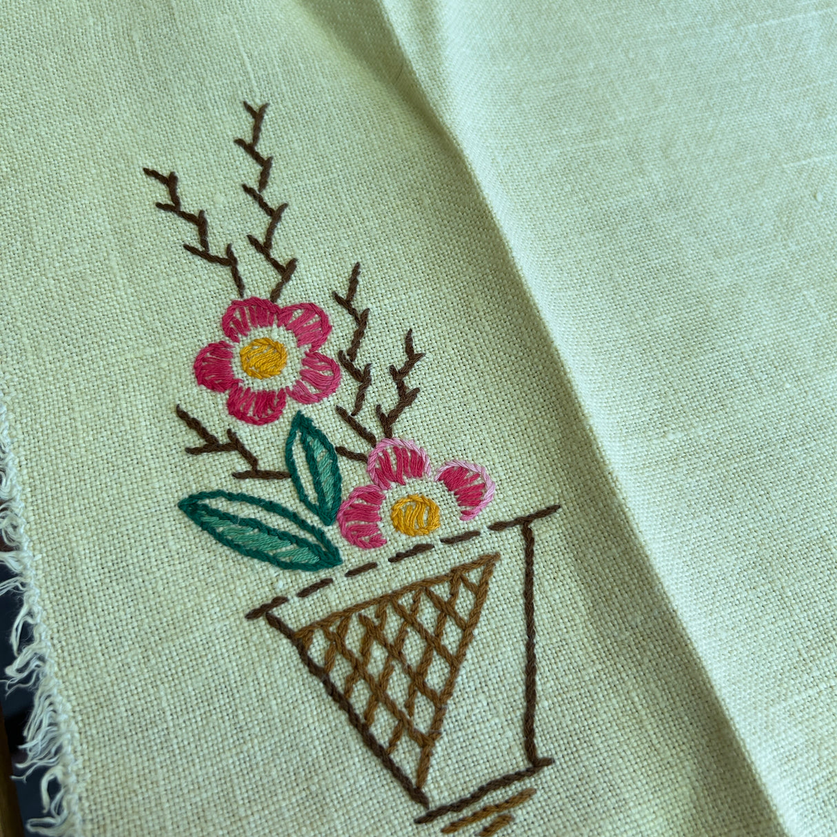 Tovaglietta VALENIA (266) by Mondo Biancheria