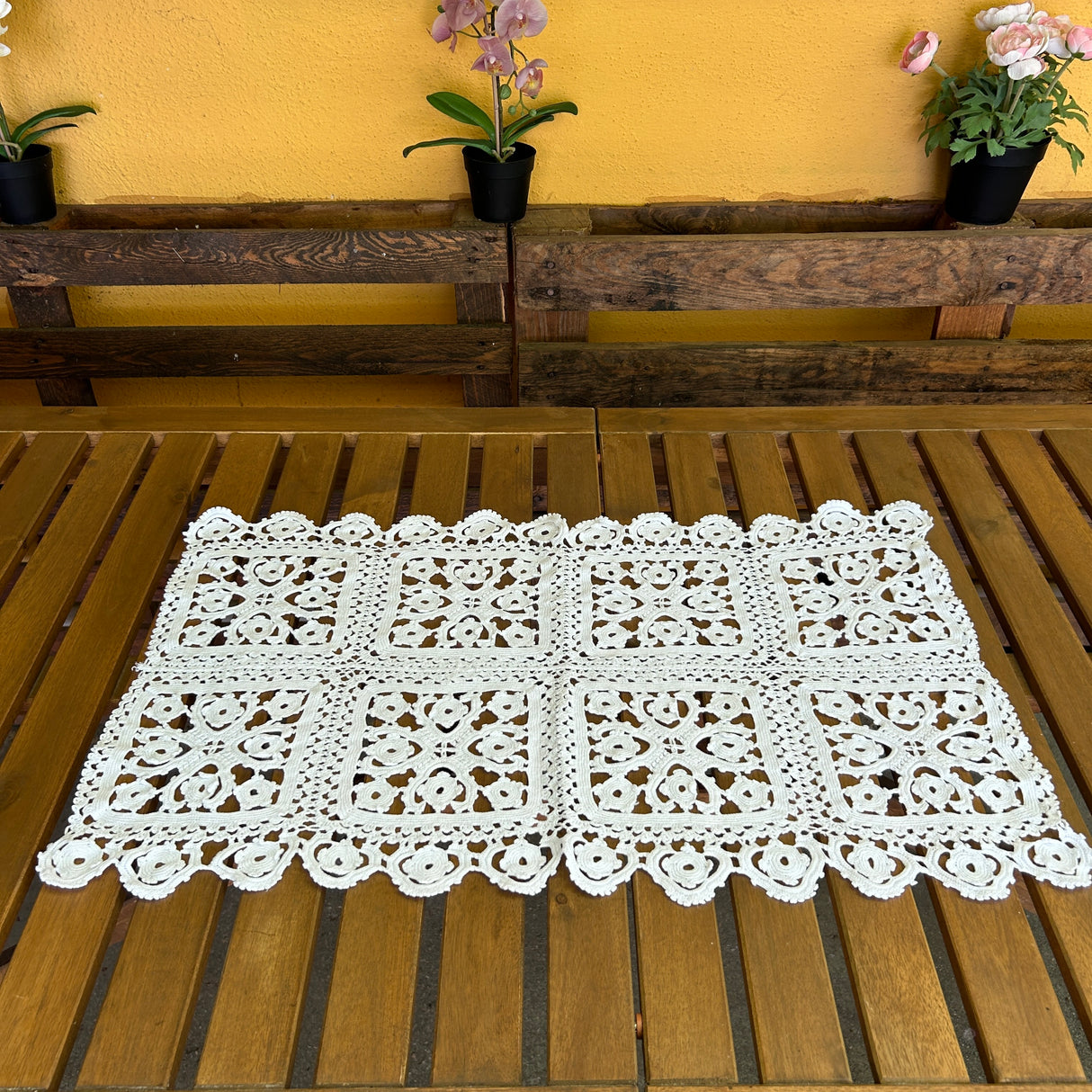 Centro CAMILLA (523) by Mondo Biancheria