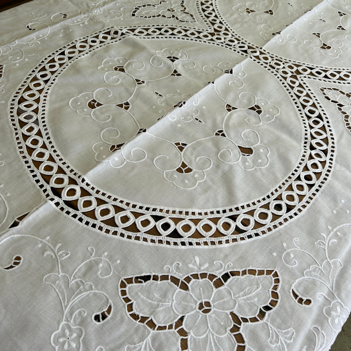 Tovaglia REDIA (506) by Mondo Biancheria