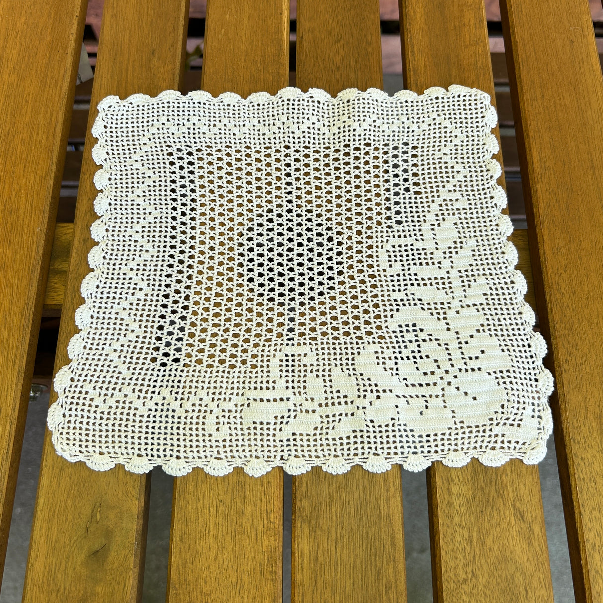 Centrino TINA (182) by Mondo Biancheria