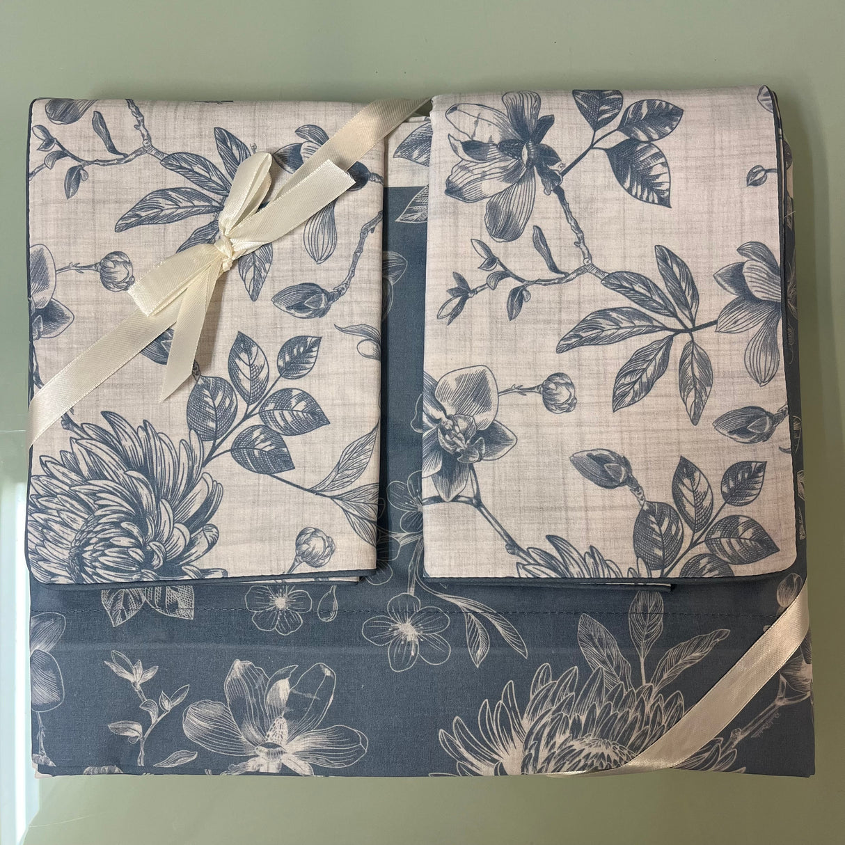 Completo Lenzuola CAMELIA by Renato Balestra