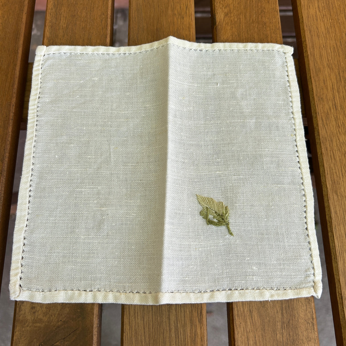 Coppia tovaglioli LEAF (569) by Mondo Biancheria