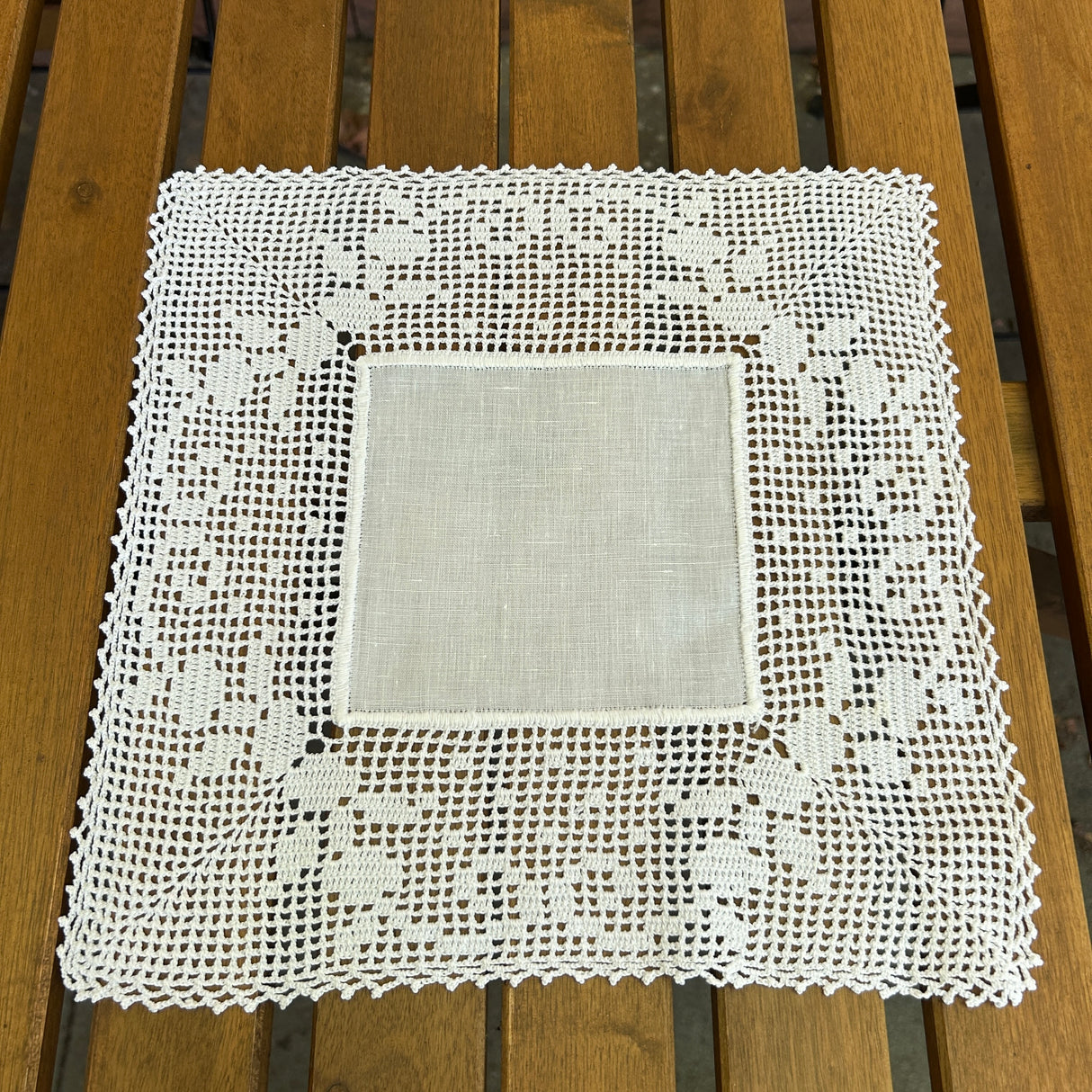 Centro Phoebe (633) by Mondo Biancheria