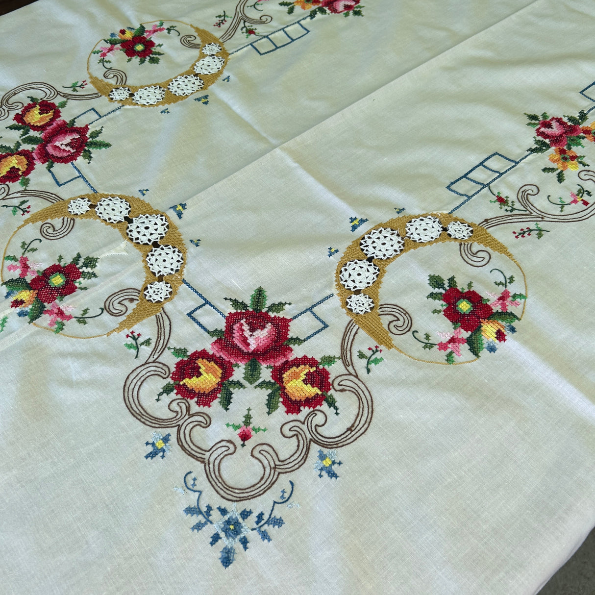 Tovaglia x12 LALLA (409) by Mondo Biancheria