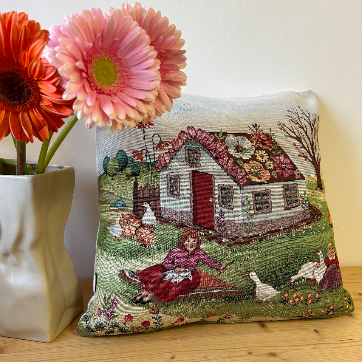 Cuscino CASETTA by Karì