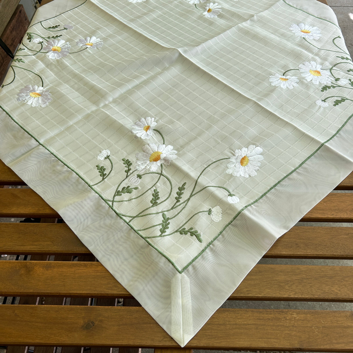 Centro ENILA (326) by Mondo Biancheria