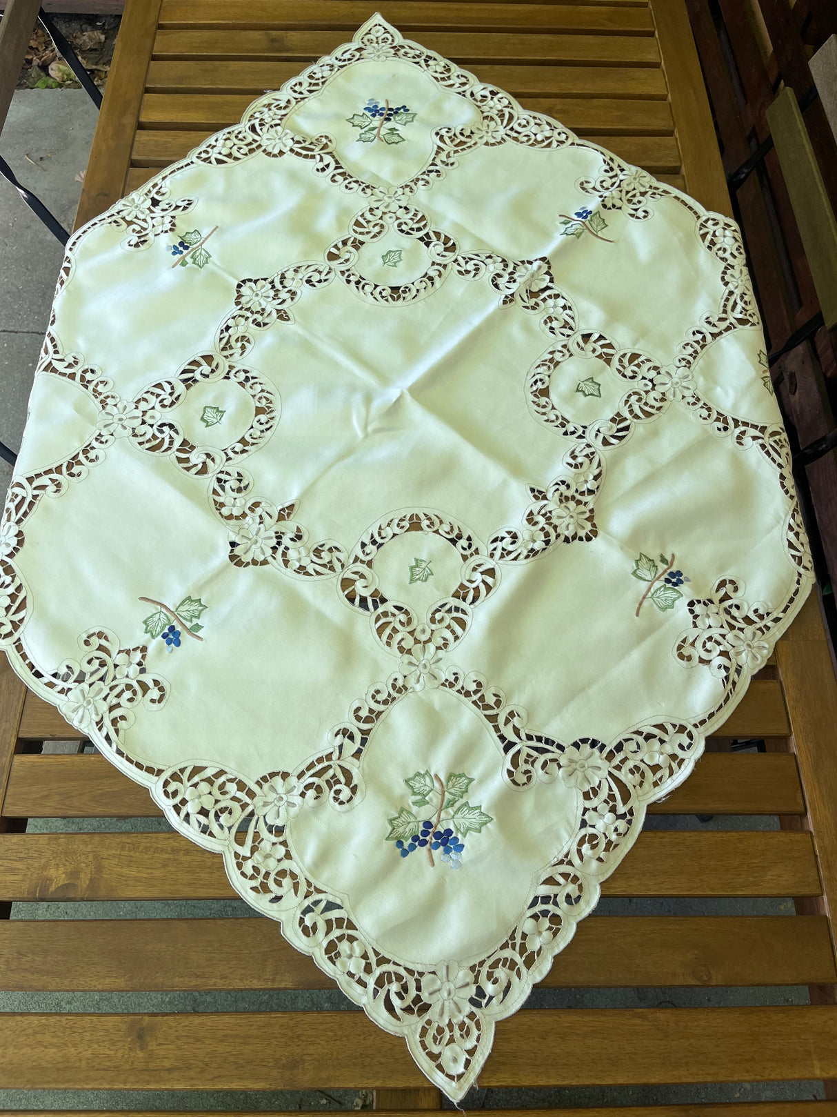 Centrotavola uva (201) By Mondo Biancheria