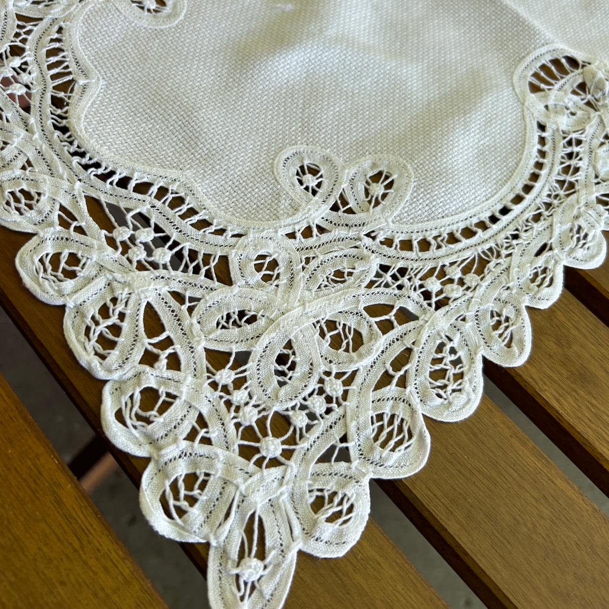 Tris Centri AIDA (549) by Mondo Biancheria