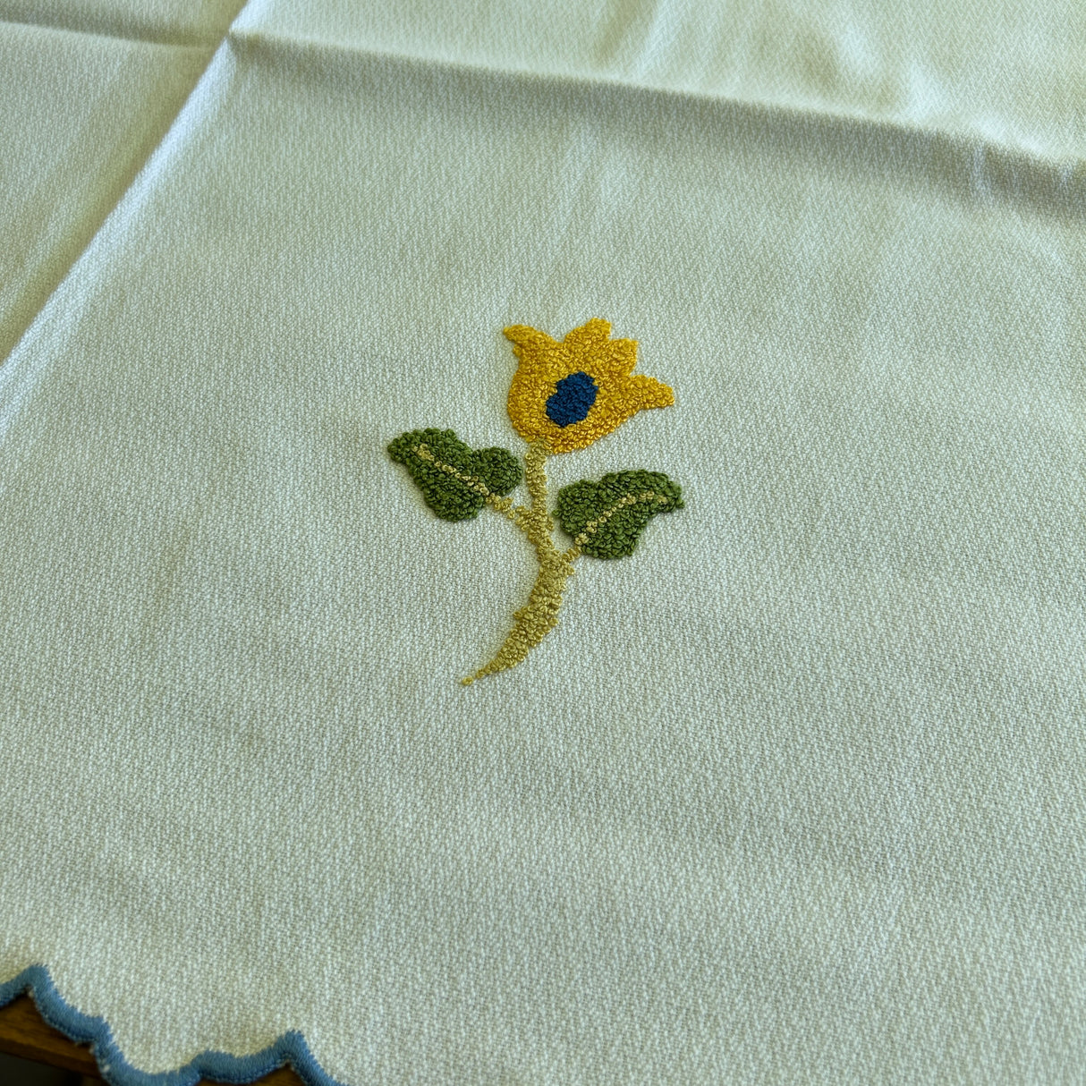 Asciugamano Ricamato LUCILLA (281) by Mondo Biancheria