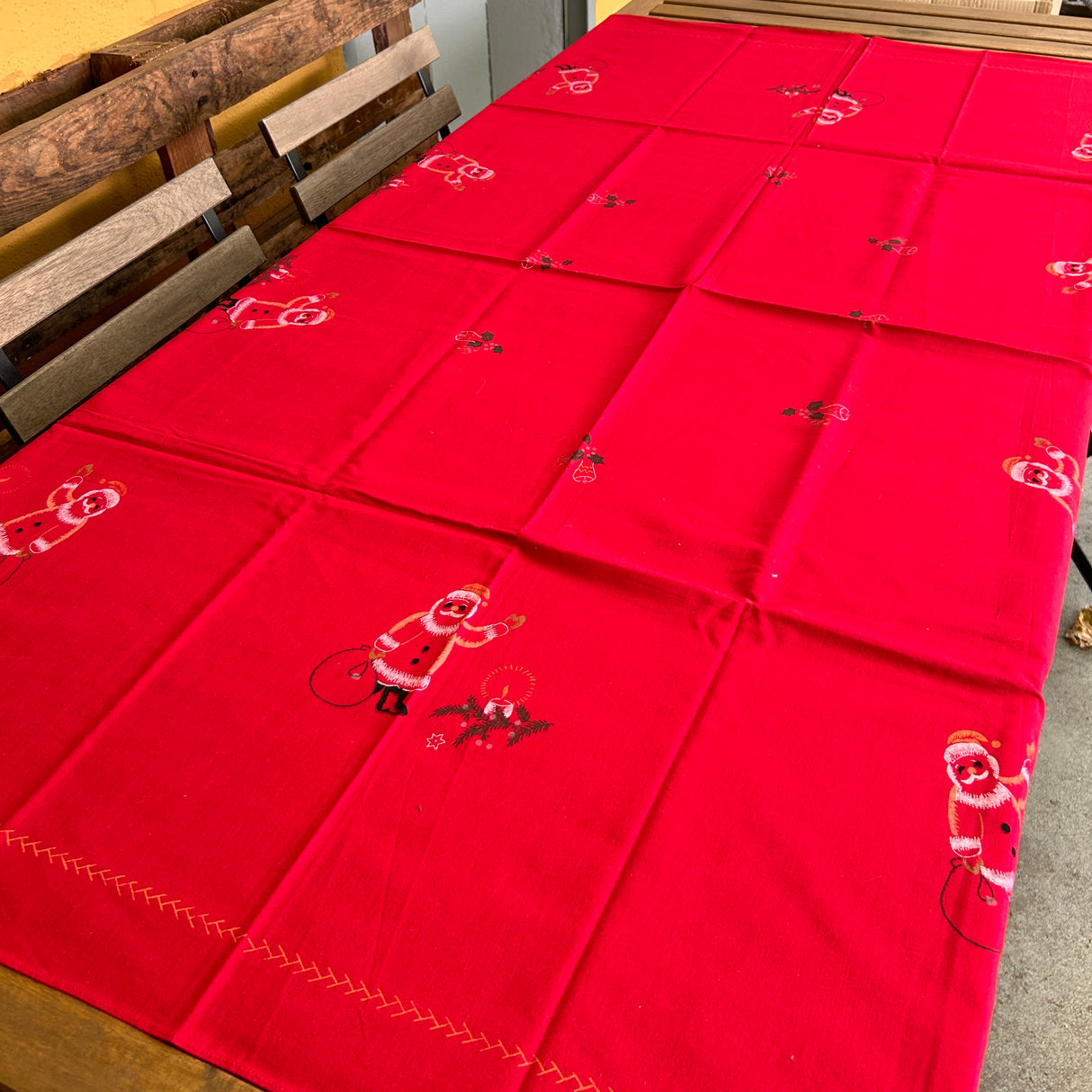 Copritavolo BABBO (241) by Mondo Biancheria