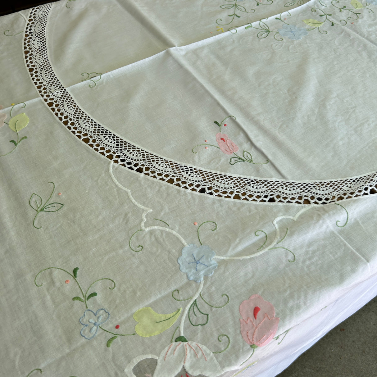 Copriletto Matrimoniale Xenia (617) By Mondo Biancheria