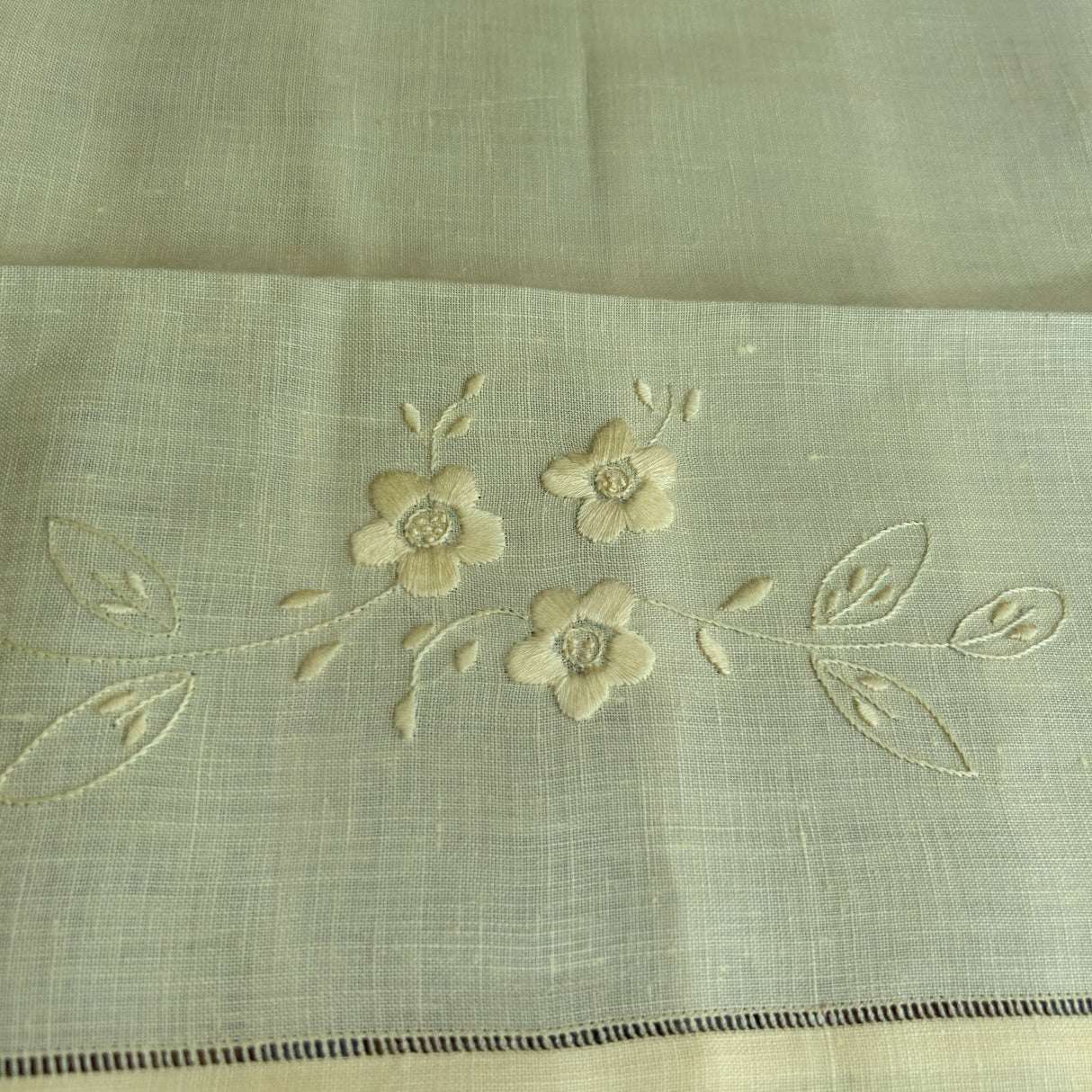 Set Asciugamani 1+1 GINEVRA (483) by Mondo Biancheria