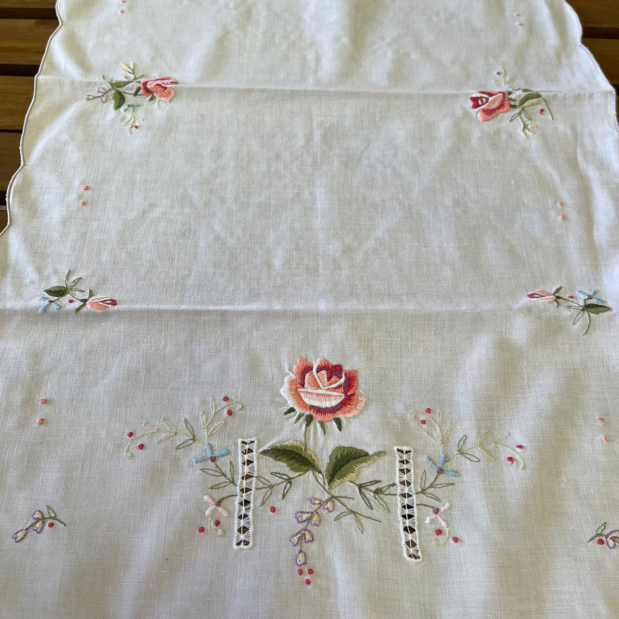 Centro Rosa (122) By Mondo Biancheria