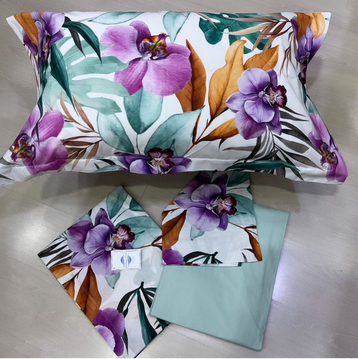 Completo Lenzuola HAWAII con 4 Federe by Botticelli Home