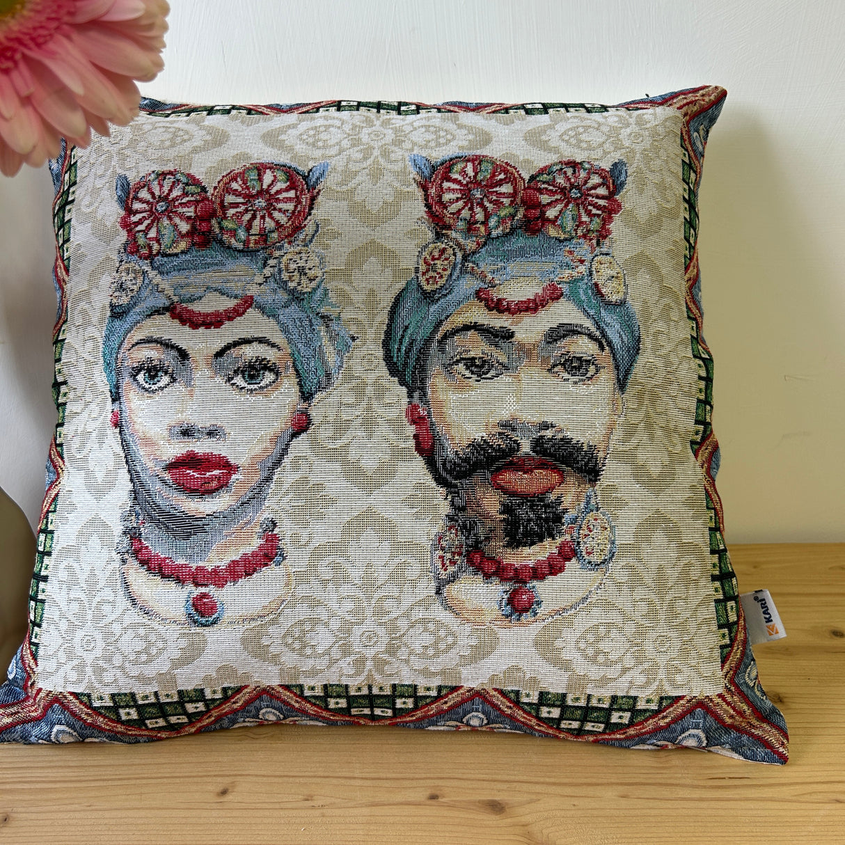 Cuscino TESTA DI MORO by KARÌ