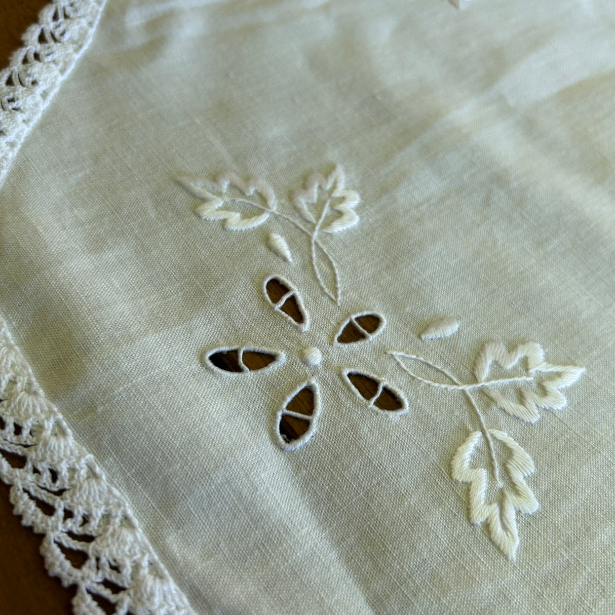 Tris Centrini SPERANZA (310) by Mondo Biancheria