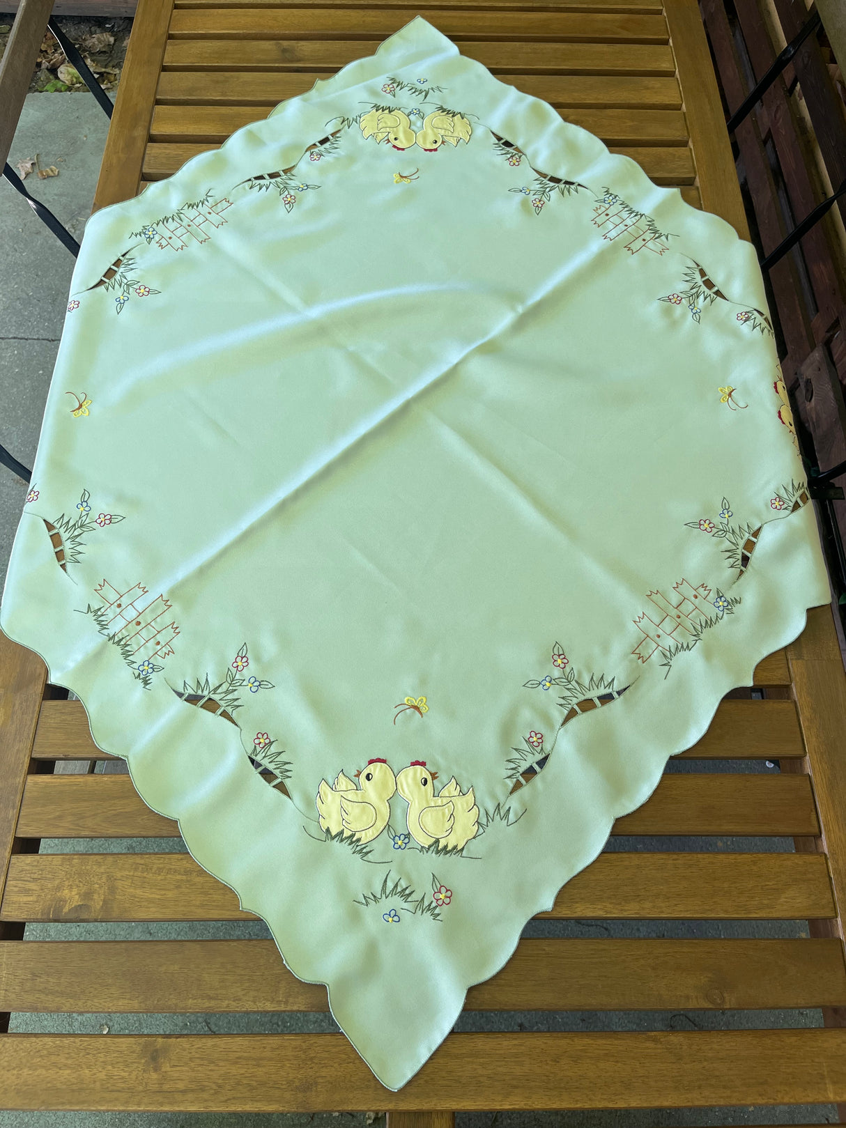 Centrotavola pulcino (205) By Mondo Biancheria