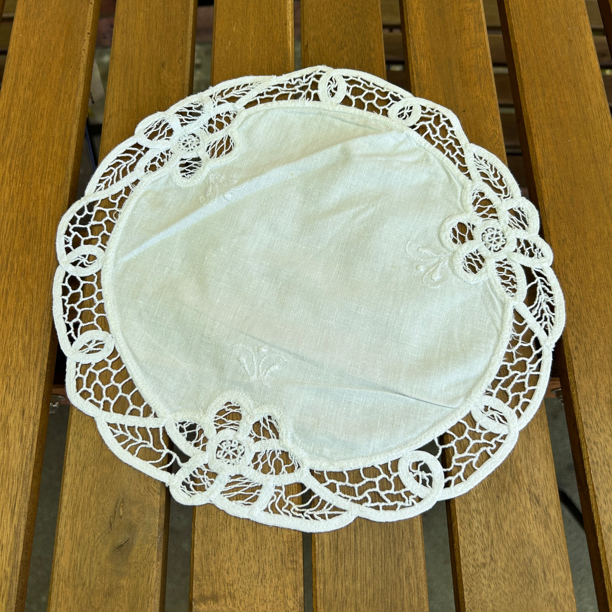 Centrino JENNY (068) By Mondo Biancheria