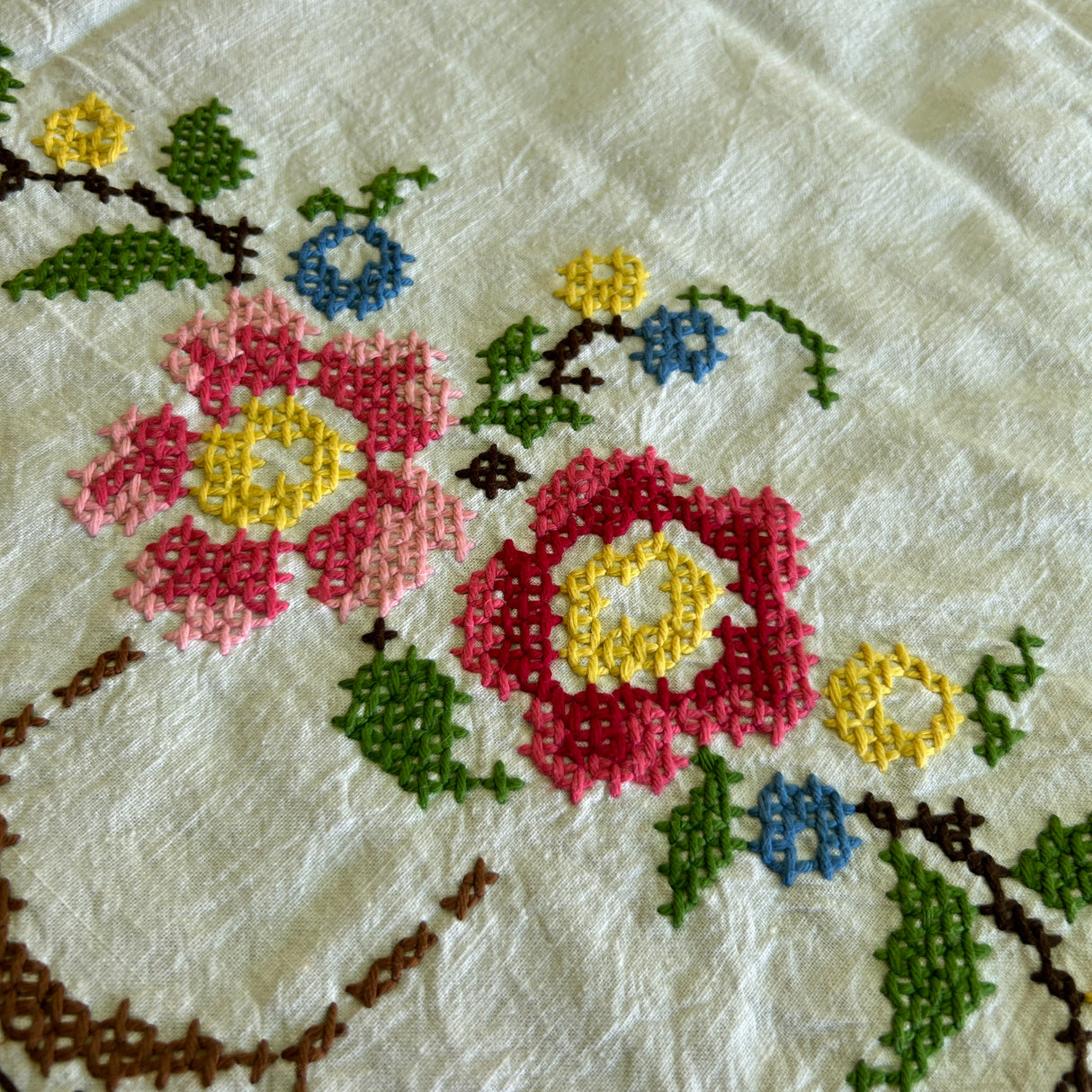 Tovaglia x4 ( 150x112 cm) Maddalena (589) by Mondo Biancheria