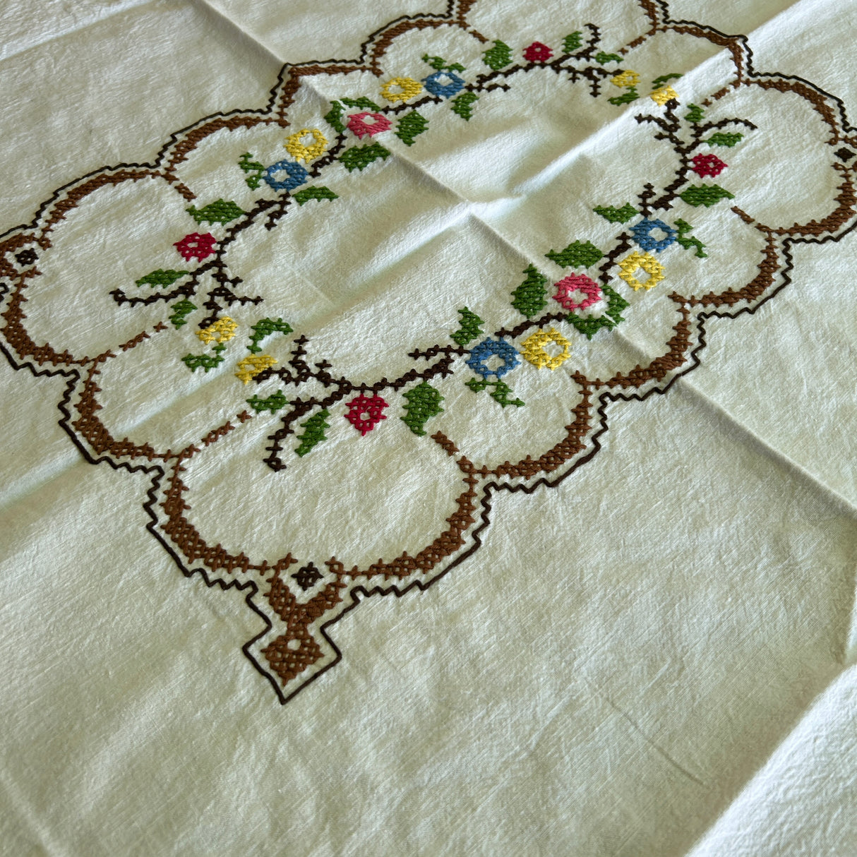 Tovaglia x4 ( 150x112 cm) Maddalena (589) by Mondo Biancheria