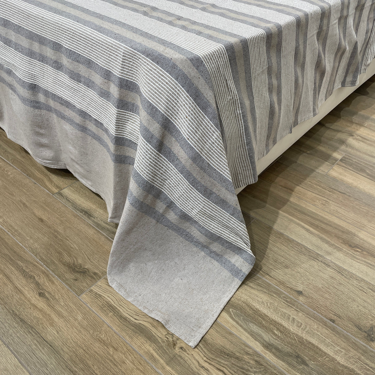 Telo Arredo\Copriletto matrimoniale STRIPES by Ambrosiana